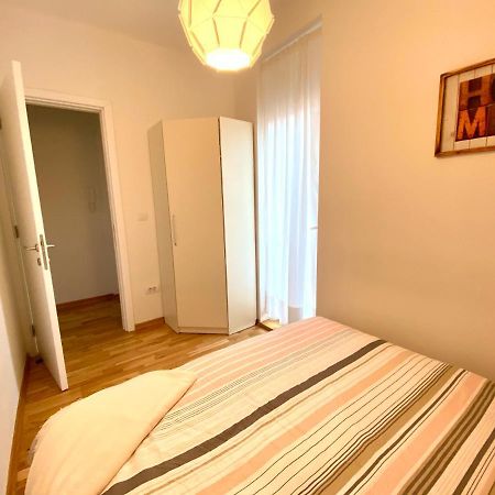 Apartamento Uptown Mili Belgrado Exterior foto